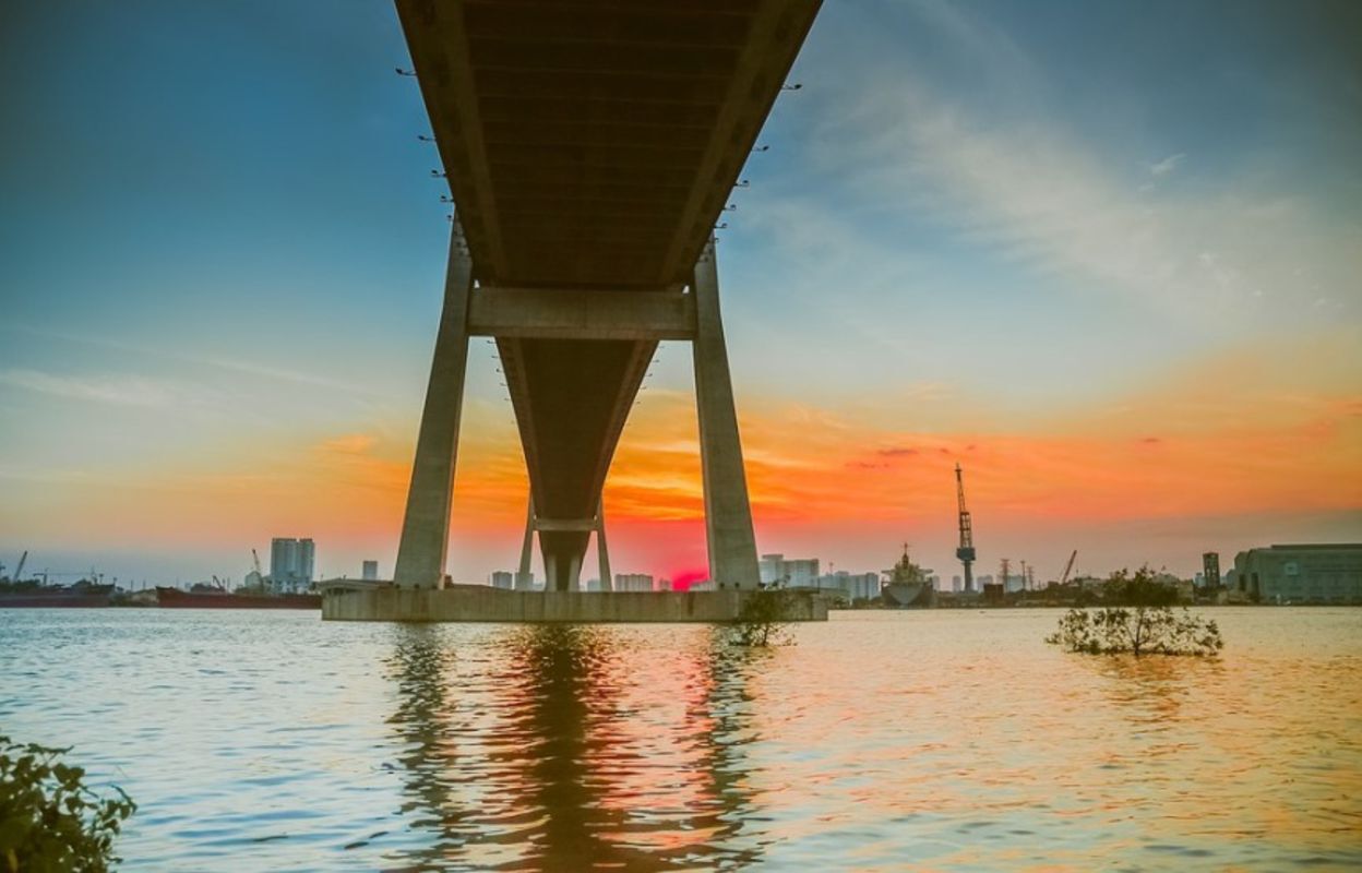 Enjoy local vibes near Ho Chi Minh City’s iconic bridge