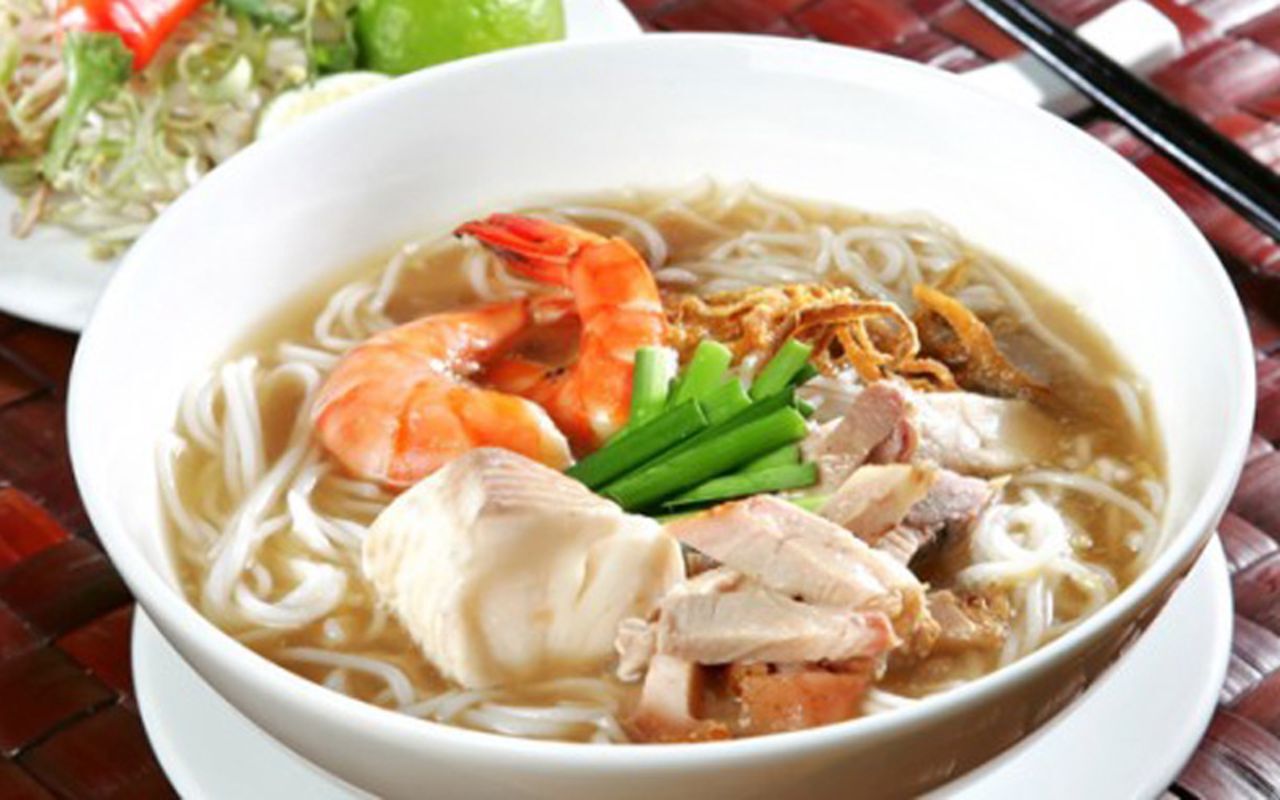 Rice Vermicelli "Bún Nước Lèo"