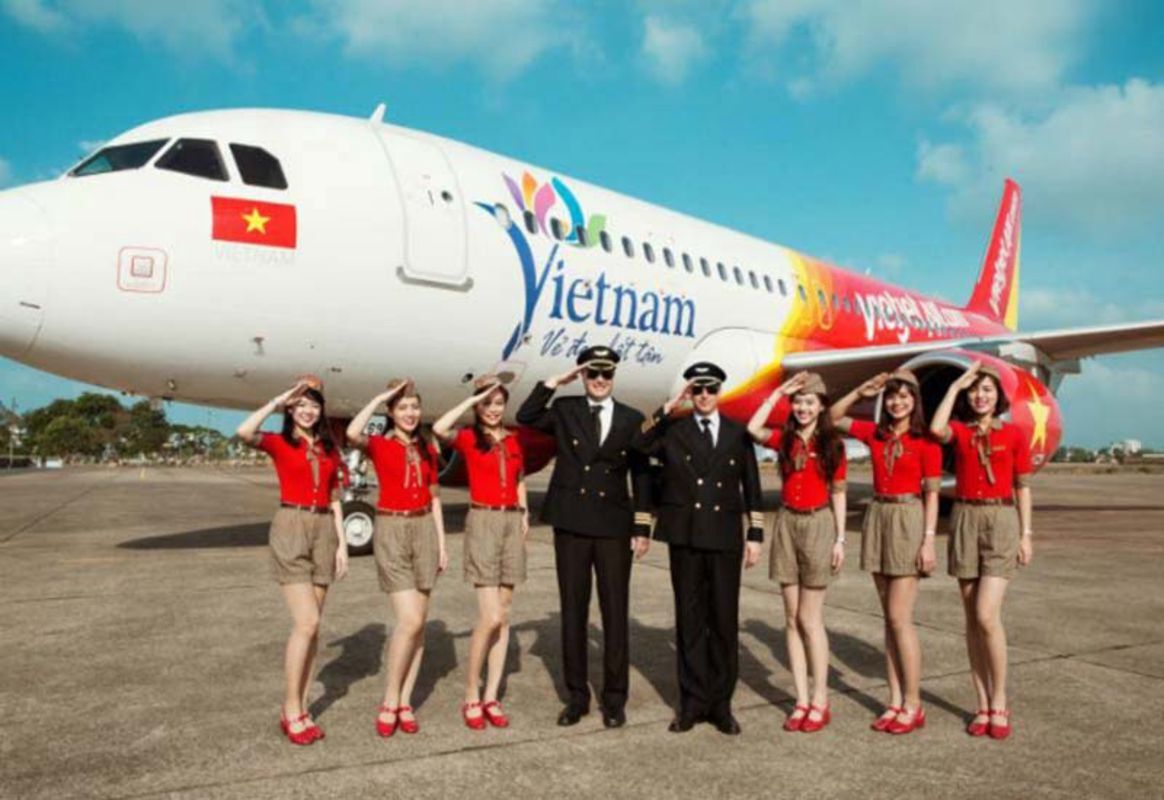 Capture the eco-friendly essence of Hanoi’s vibrant gateway