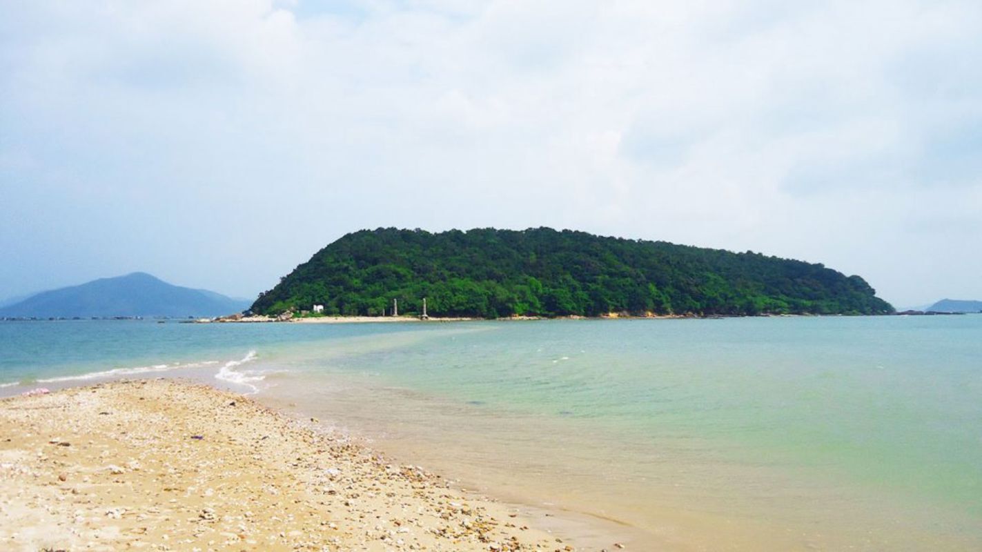 Learn Phu Yen’s cultural legacy with expert insights