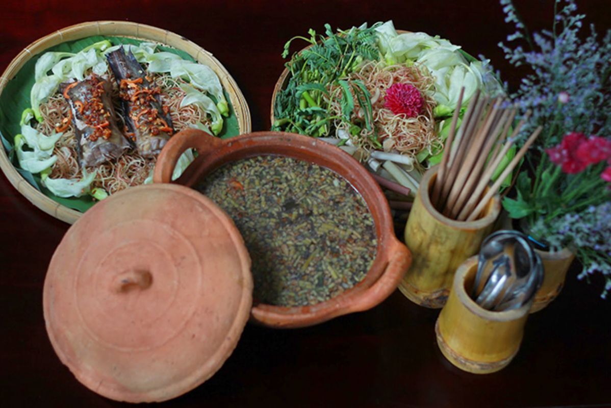 Mangrove Apple Hotpot - “Lẩu bần phù sa”