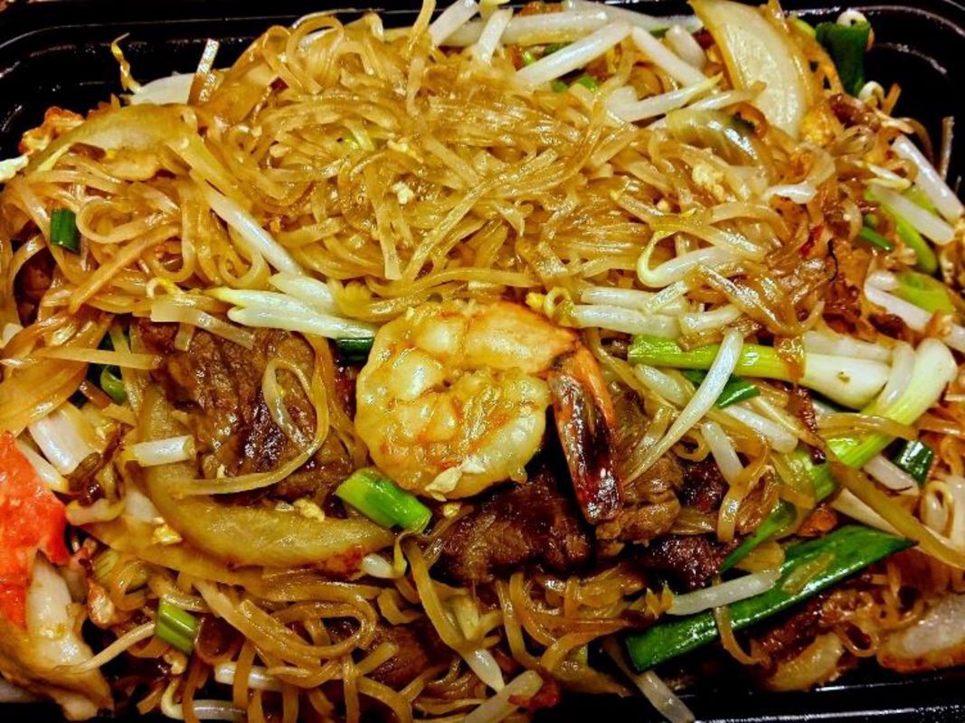 Dive into the vibrant taste of Phnom Penh Travel