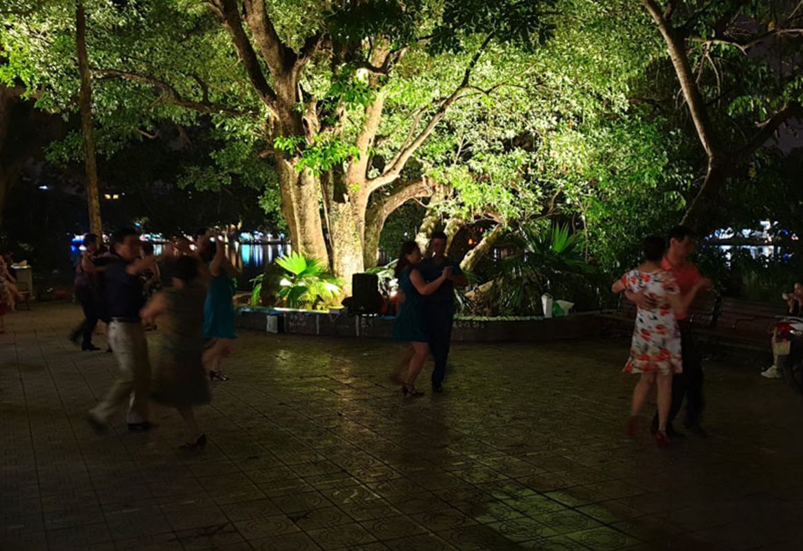 Experience Hanoi Tours with sustainable adventures