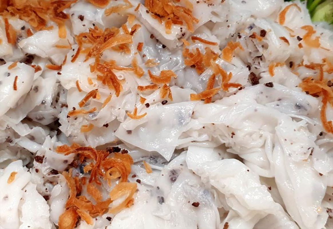 Experience Hanoi Tours with sustainable dining
