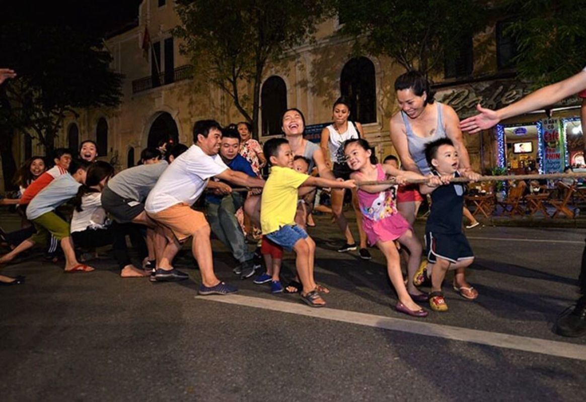 Photograph the vibrant allure of Hanoi’s heritage