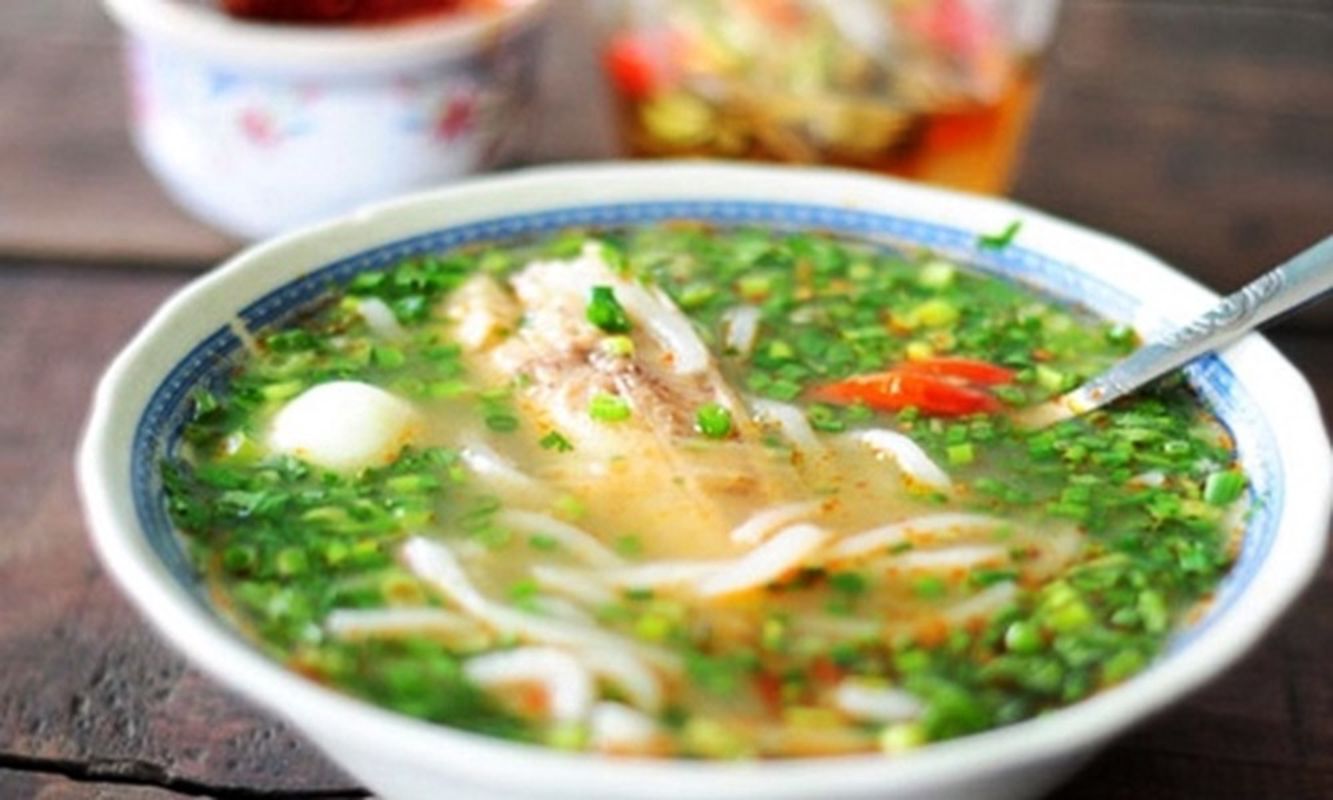 Noodle soup porridge - "Chao Banh Canh"