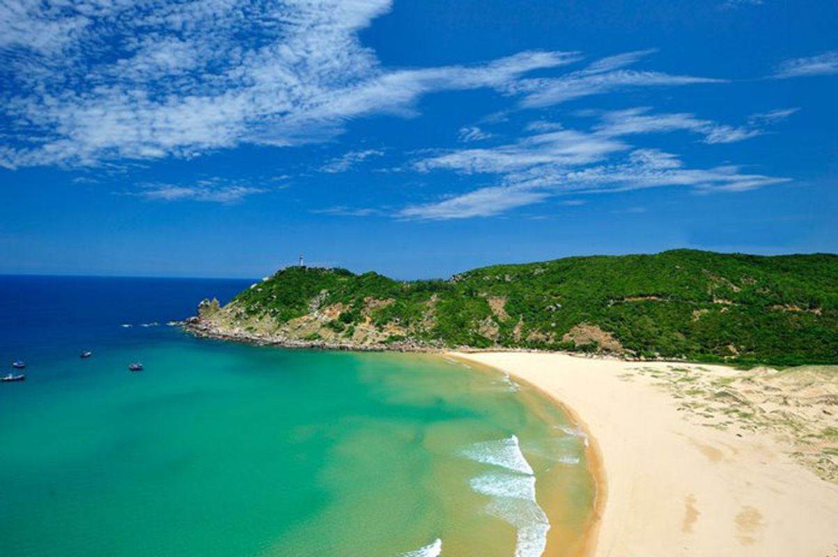 Capture the wild beauty of Dak Lak’s coastal gem