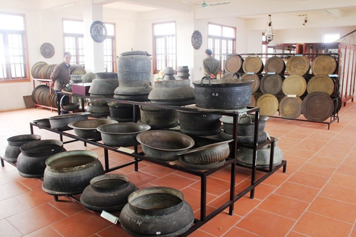 Dive into the heritage charm of Ninh Binh Travel