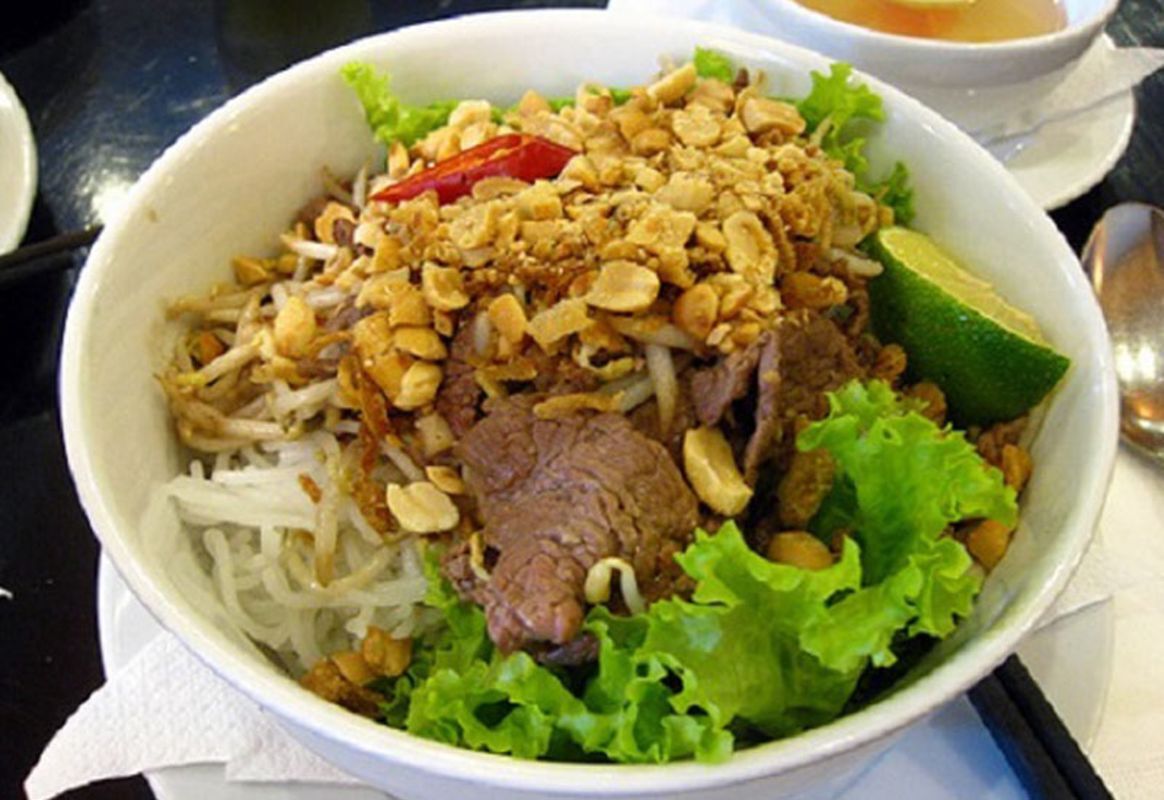 Dive into the vibrant taste of Hanoi Travel