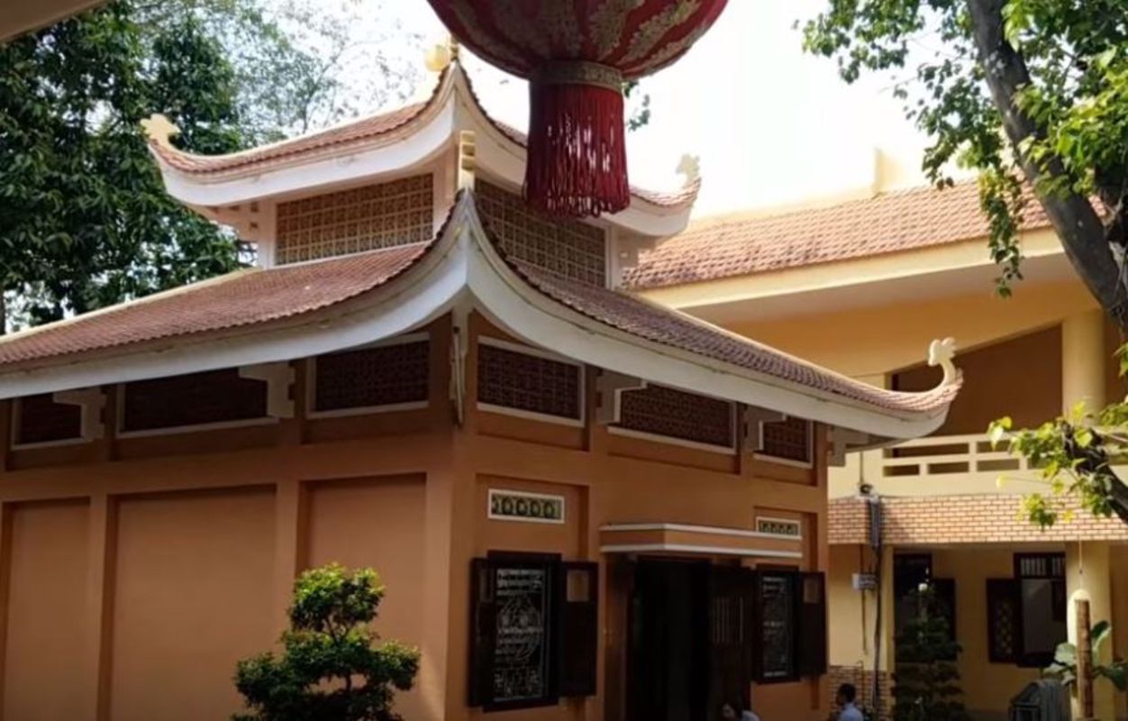 Hoang Phap Pagoda - Famous for the summer retreat for teenagers