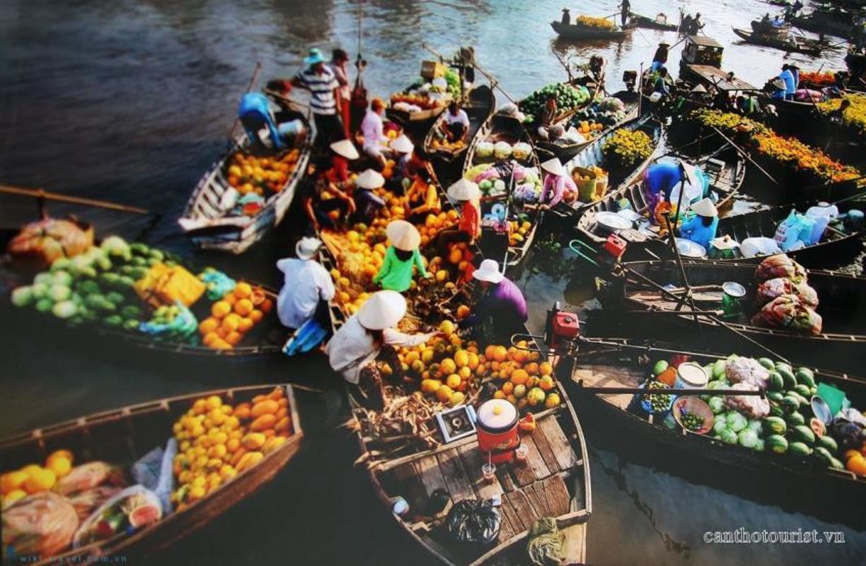 Capture the vibrant beauty of Mekong Can Tho City’s waterway gem