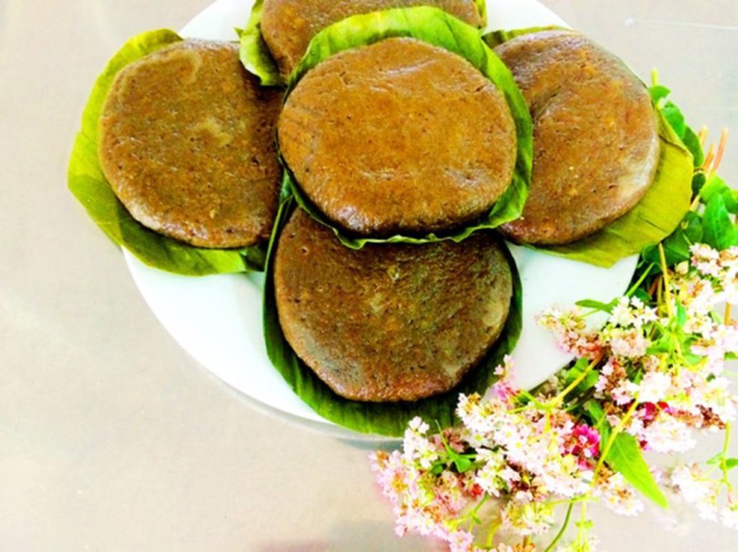 Buckwheat flower pancake
