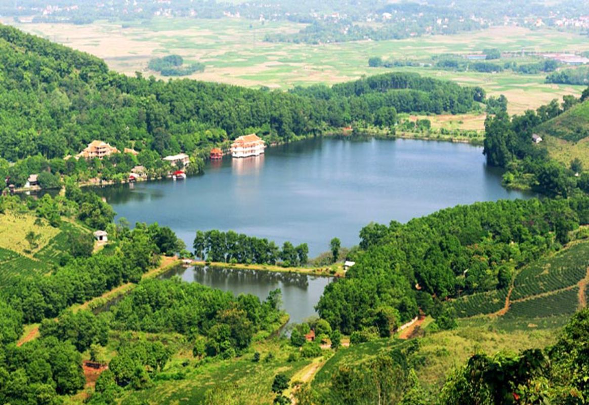 Dive into the natural charm of Hanoi Travel