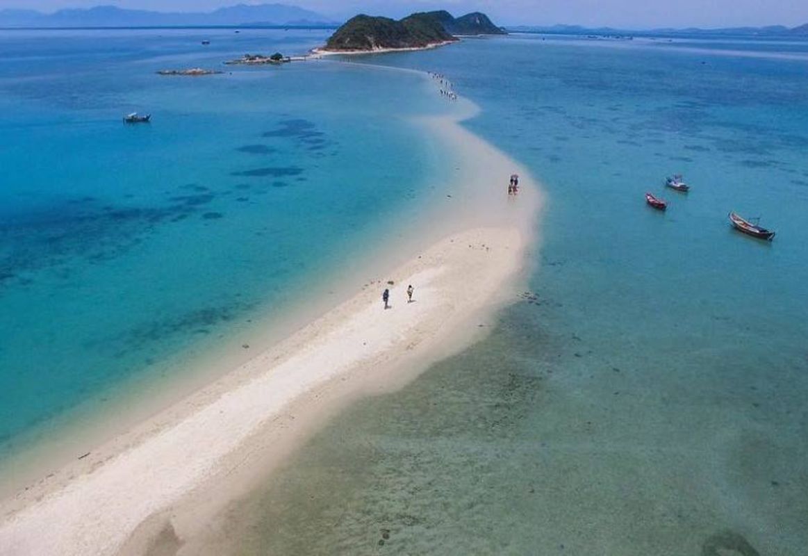 Learn Khanh Hoa’s eco-legacy with expert insights