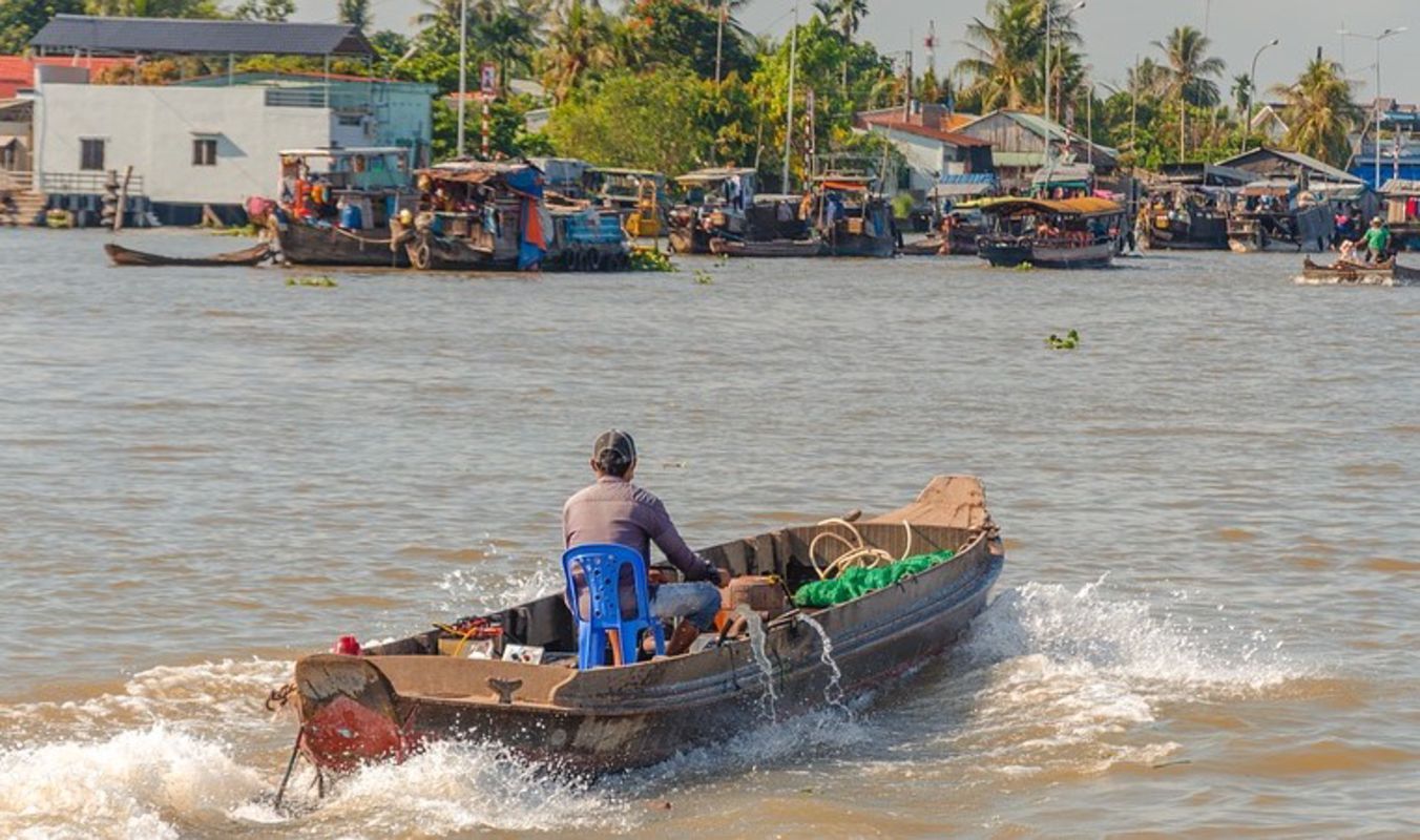 Capture the lively essence of Tien Giang’s Mekong Delta gem
