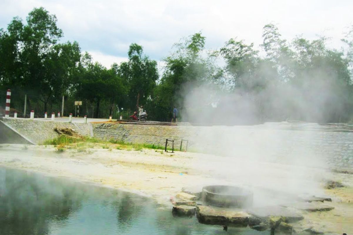 Start your Ha Tinh Travel with serene vistas