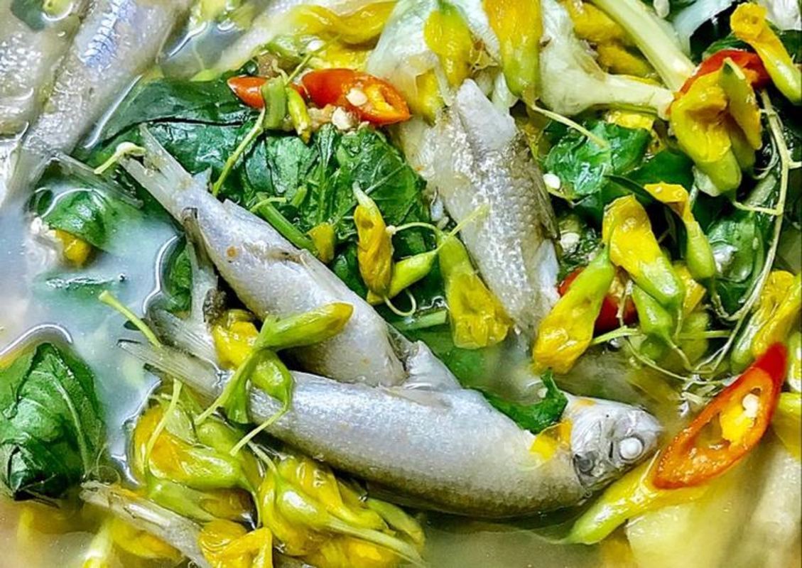 Savor Đồng Tháp’s tangy linh fish hotpot on a culinary tour