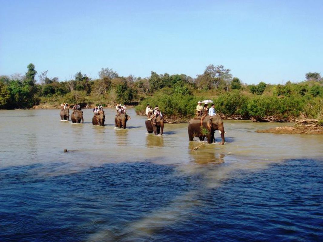 Photograph the scenic allure of Buon Ma Thuot’s landscapes