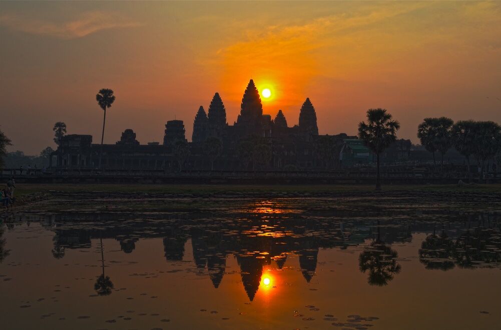 Angkor Wat under the sunset, Seap Ream