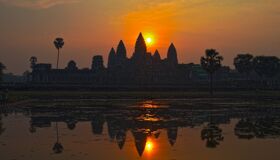 Angkor Wat under the sunset, Seap Ream