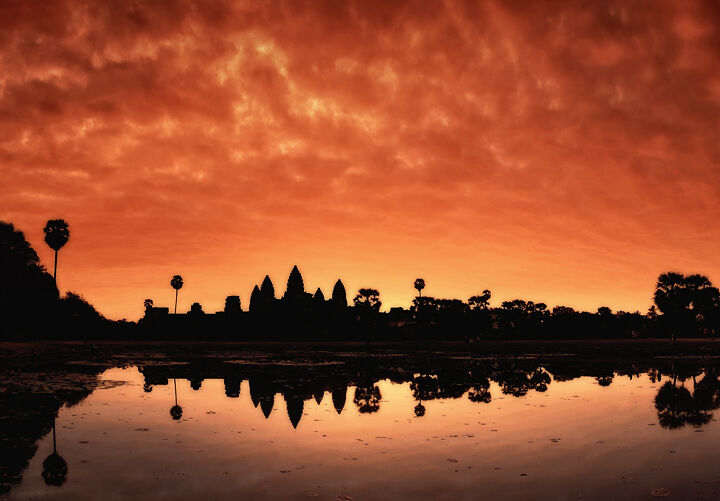 Begin your visa-prepared day with Cambodia’s tranquil ambiance