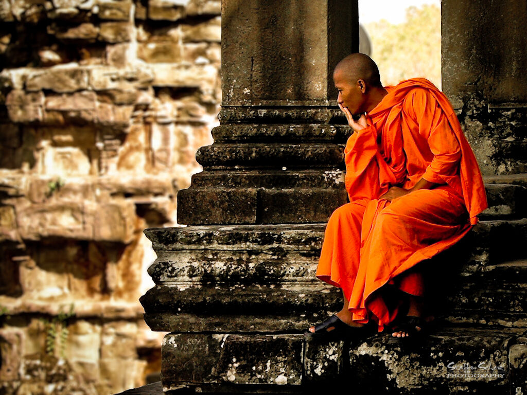 Capture the authentic charm of Cambodia’s cultural scene
