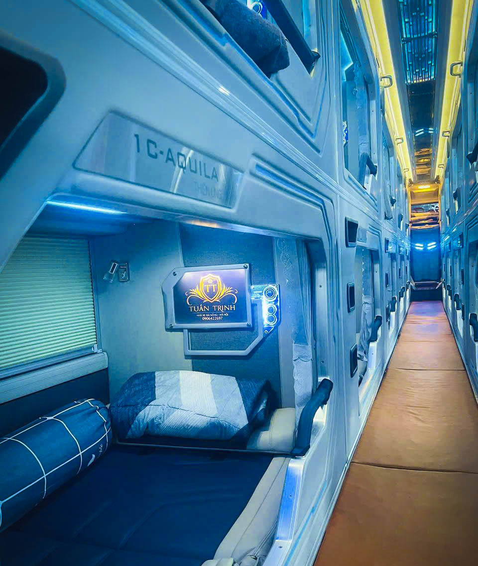 Learn Hue City’s heritage with expert insights