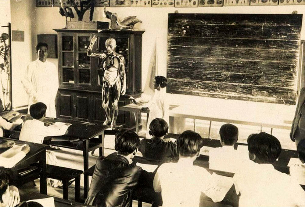 Learn Hue’s educational culture with expert guidance