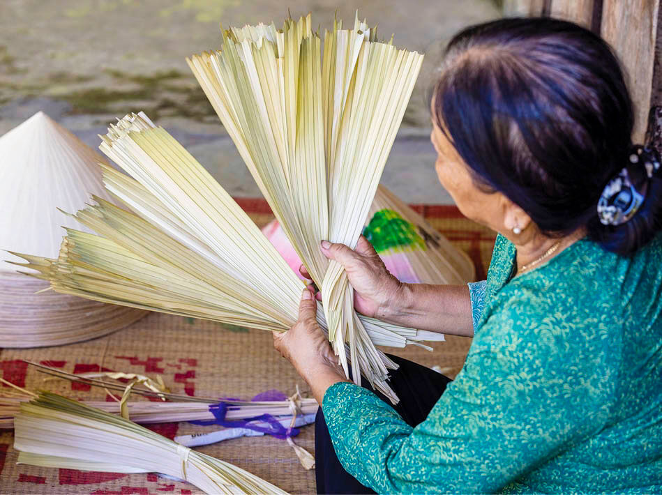 Learn traditional techniques in a Hue workshop