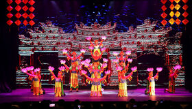 Start your artistic journey with Hue’s vibrant glow