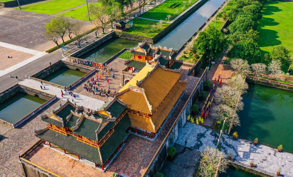 Capture the vibrant beauty of Vietnam with a visa for Omani travelers