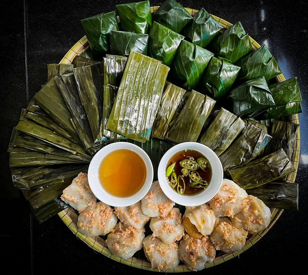 End your Hue culinary tour with vibrant street flavors