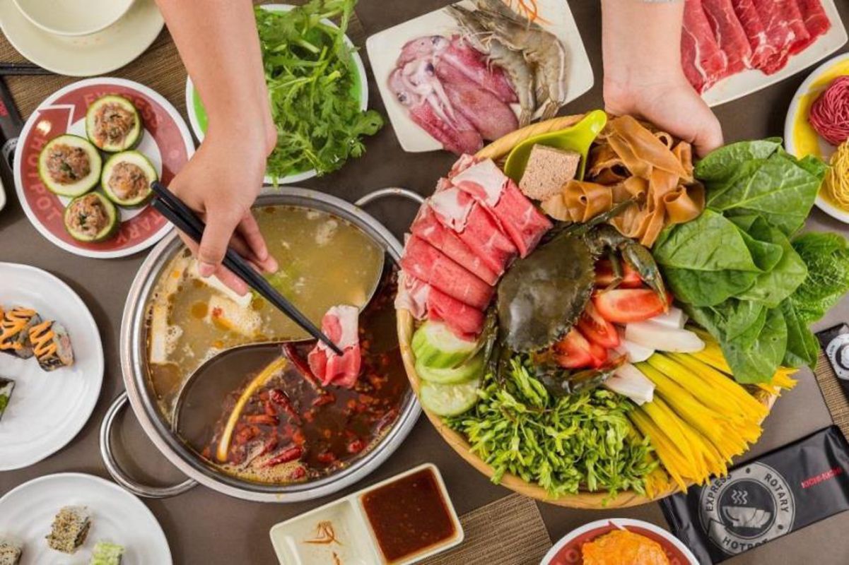Experience Dong Thap Tours with sustainable dining