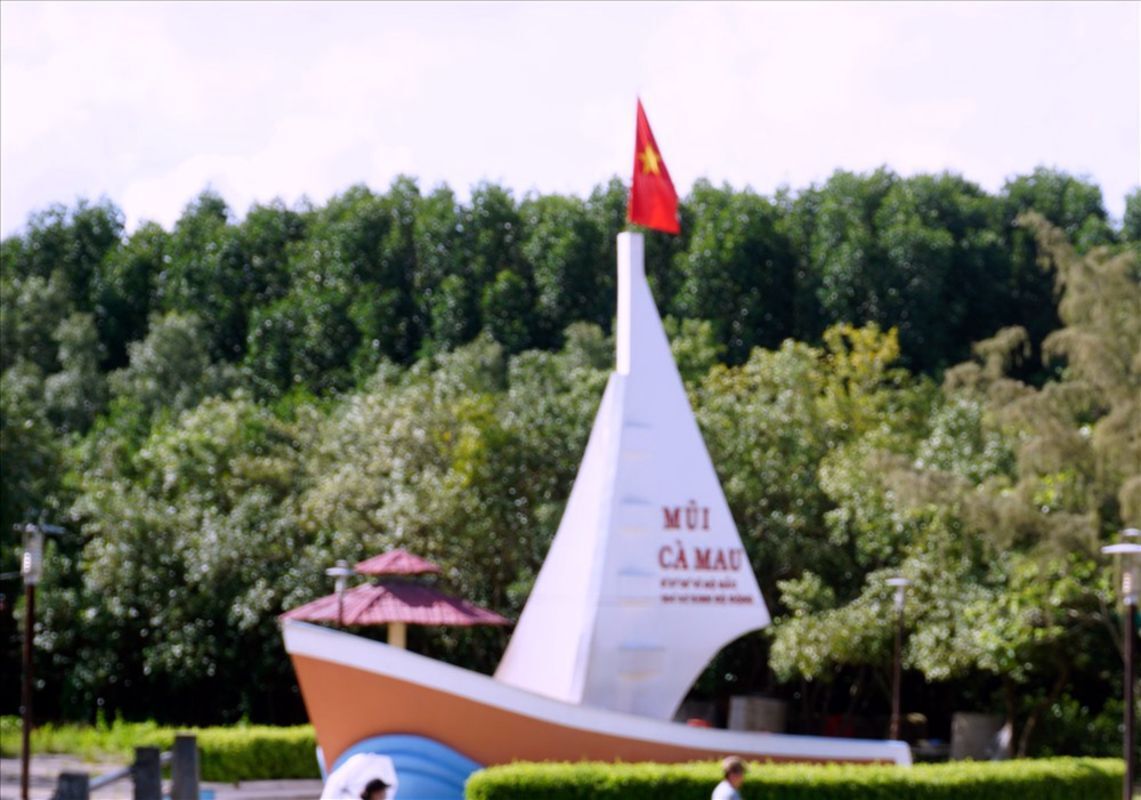 Capture the unique beauty of Ca Mau’s southern frontier