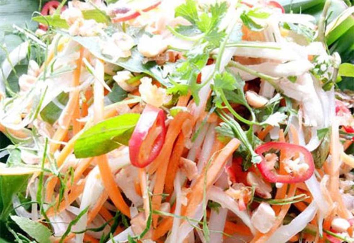 Capture the fresh flavors of Hanoi’s culinary gem