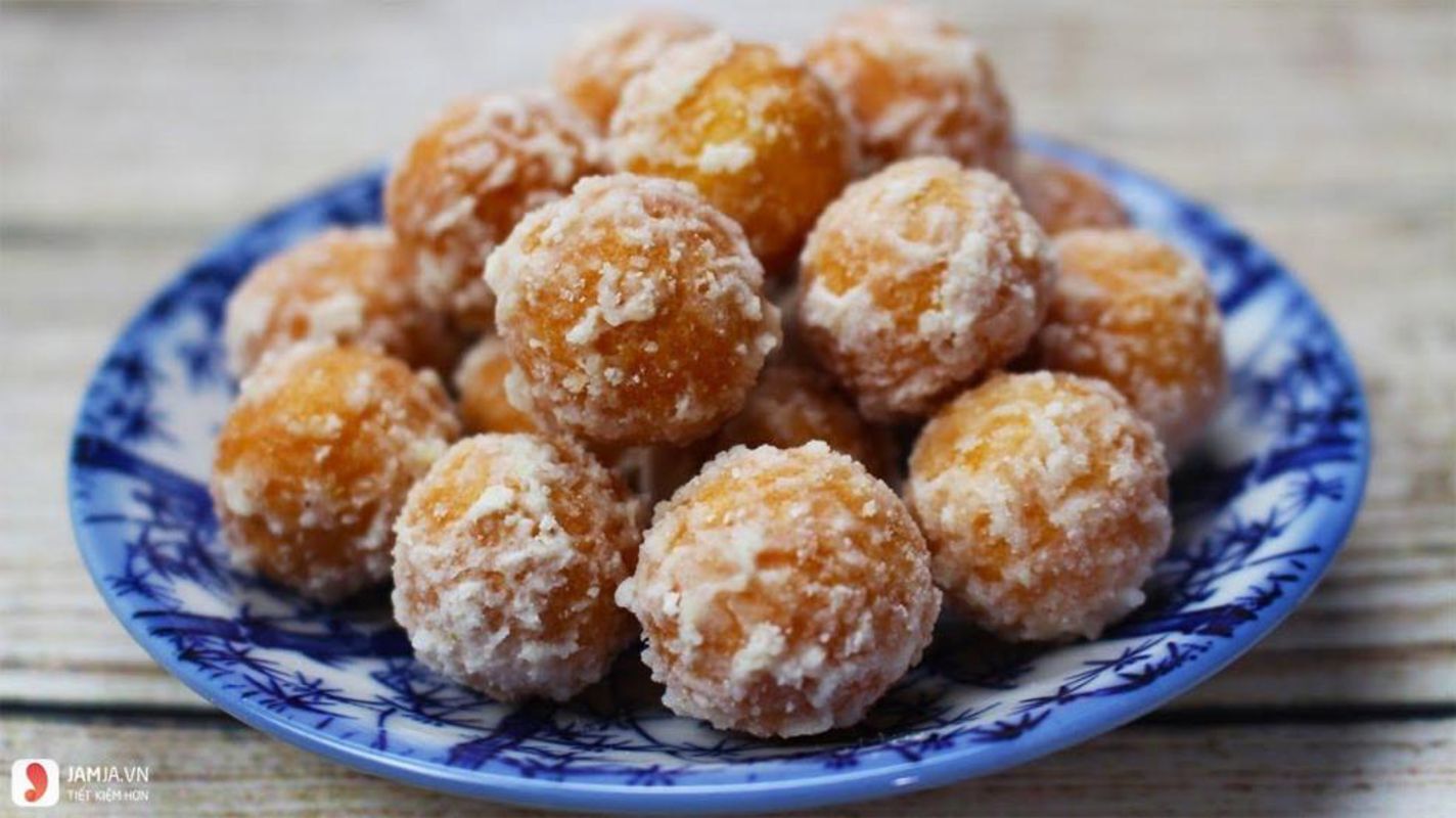 Start your Ninh Binh Travel with a sweet bite
