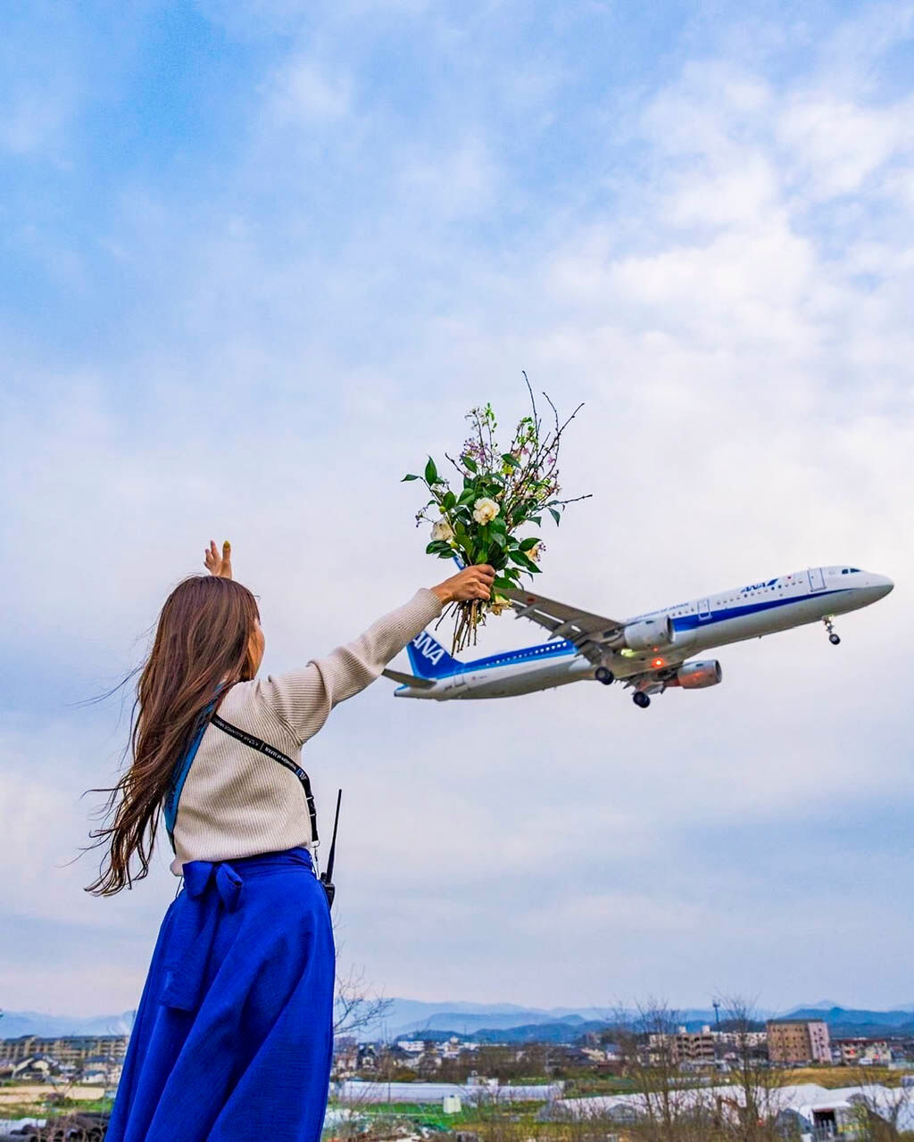 Airline-ANA Airlines flying from Anchorage to Bangkok
