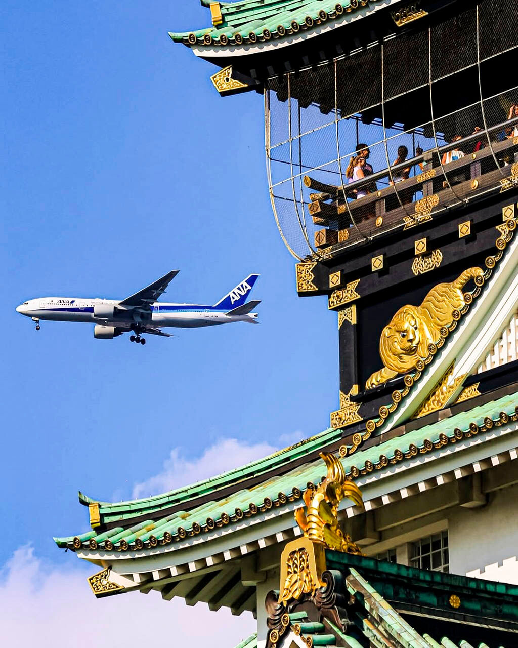 Airline-ANA Airlines flying from Mexico City to Bangkok
