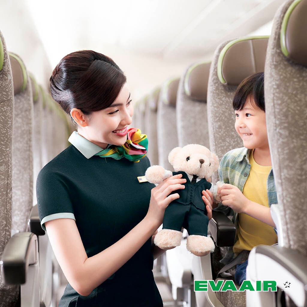 Airline-EVA Airways and little passengers
