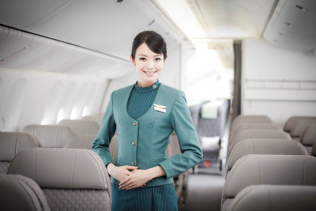 Airline-EVA Airways ready to depart from Chicago to Bali