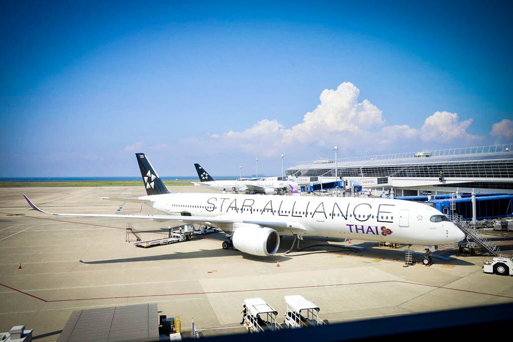 Airline-Thai Airways ready to depart from Houston to Siem Reap