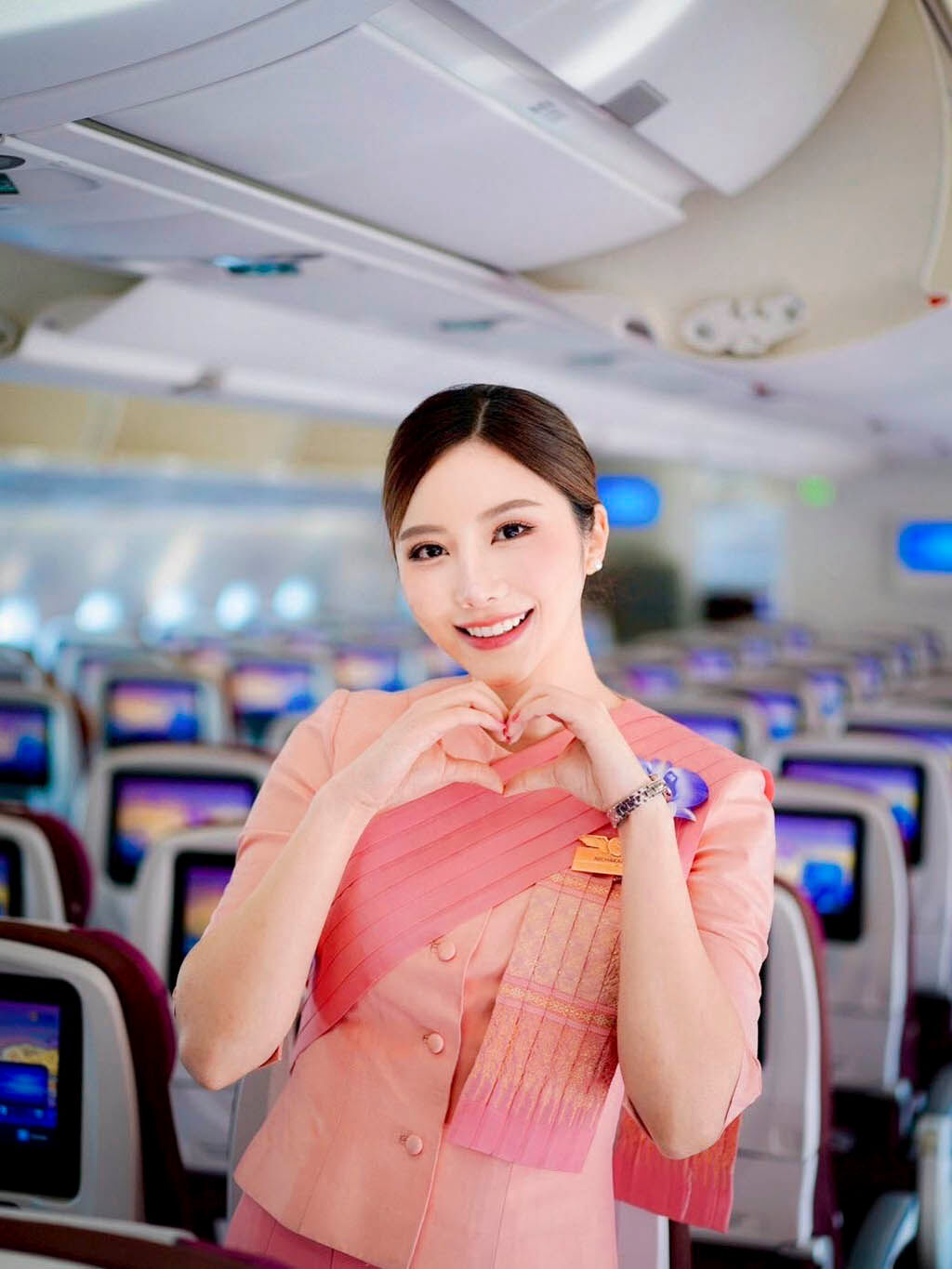 Airline-Thai Airways fly from Houston to Ho Chi Minh City