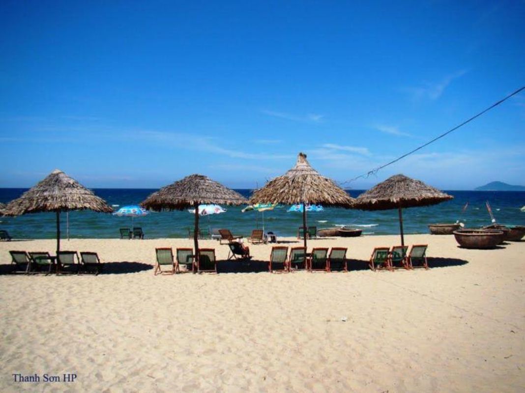 Capture the serene beauty of Da Nang’s coastal gem