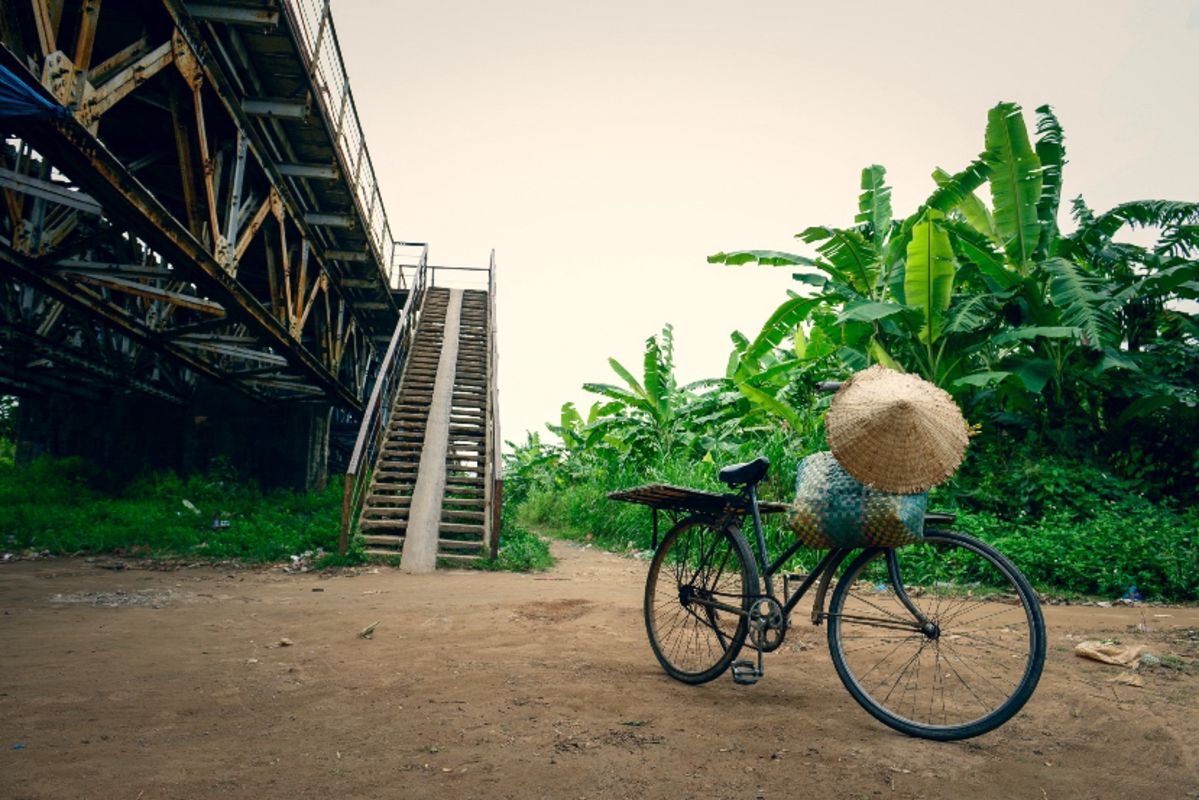 Savor Hanoi’s street eats with bridge views