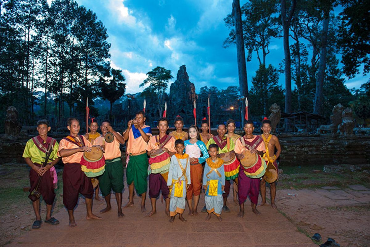 Learn Phnom Penh’s heritage with expert insights