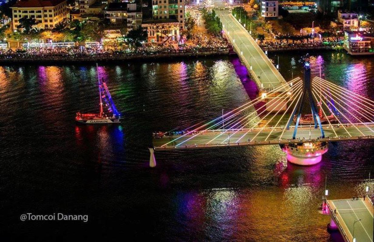 Han River Bridge in Da Nang - More than a pride of Da Nang people
