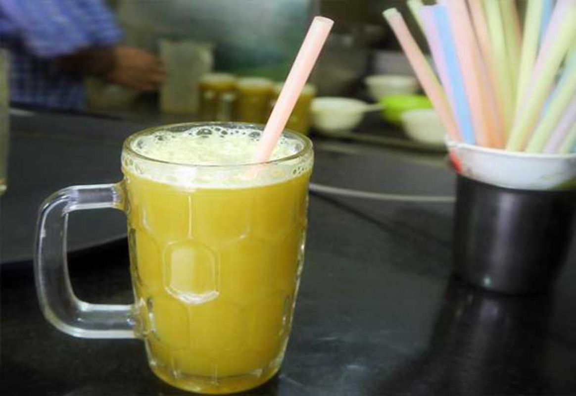 Experience Hanoi Tours with sustainable refreshment