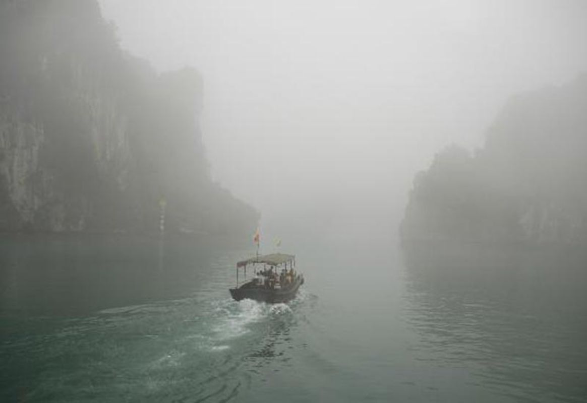 Experience Halong Bay Tours with sustainable adventures