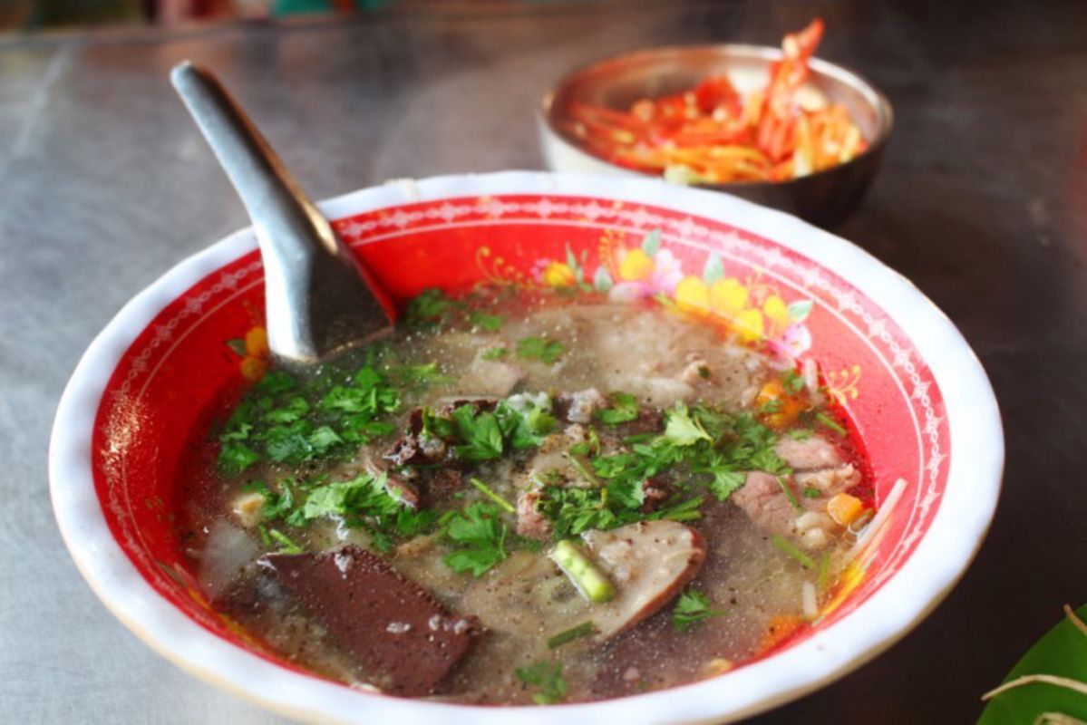 Cai Tac Porridge - "Cháo lòng Cái Tắc"