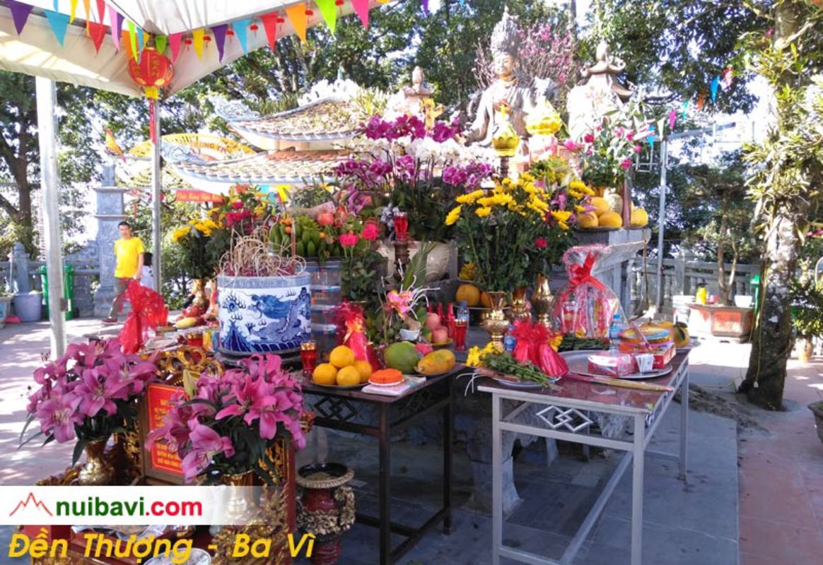 Dive into the adventurous charm of Hanoi Travel